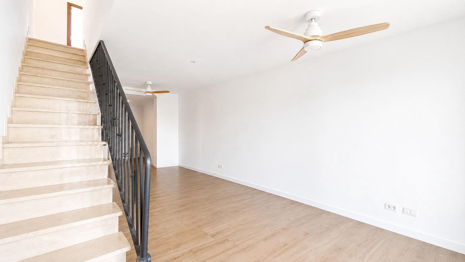 2 slaapkamer Penthouse te koop in Mancor de la Vall - € 369.000 (Ref: 9893965)