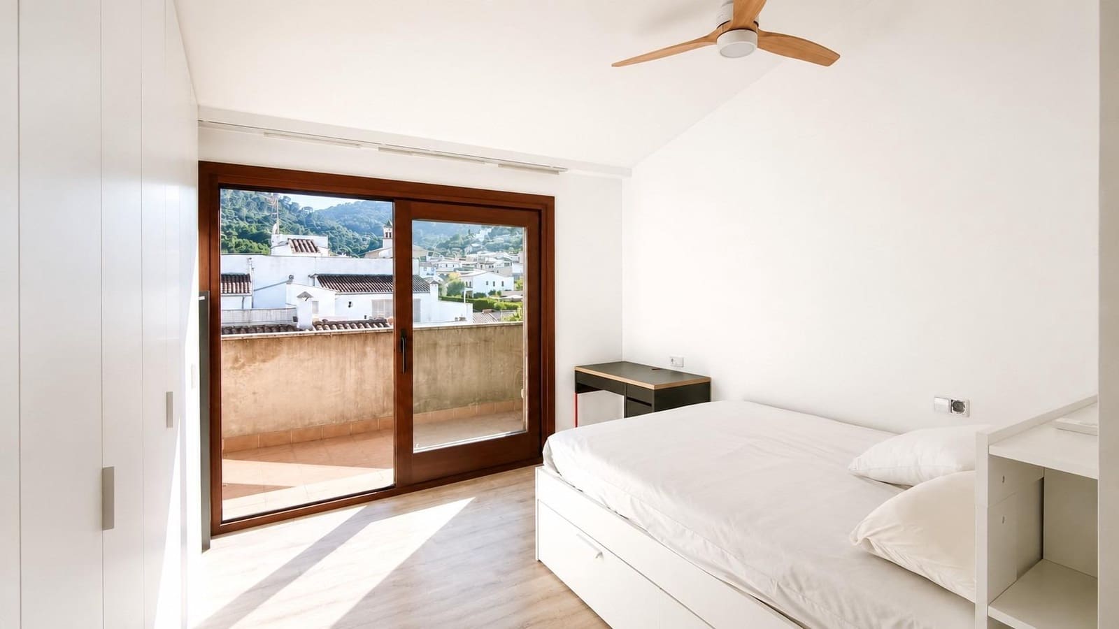 2 slaapkamer Penthouse te koop in Mancor de la Vall - € 369.000 (Ref: 9893965)