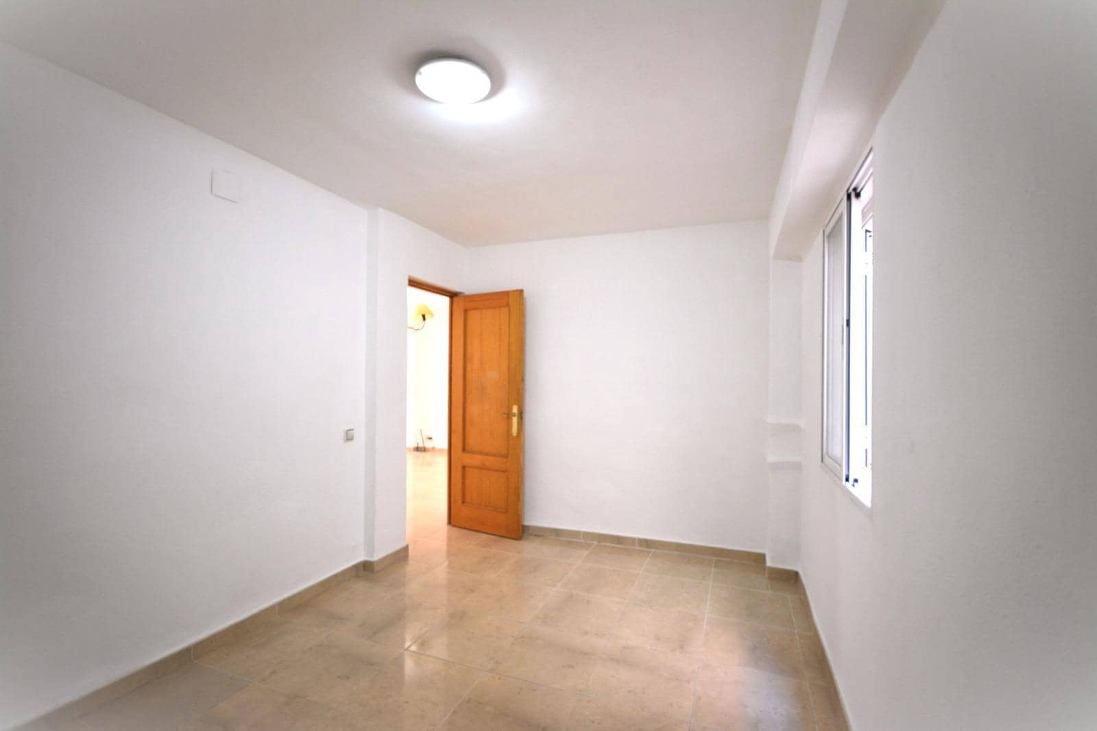 3 Zimmer Wohnung zu verkaufen in Palma de Mallorca mit Garage - 295.000 € (Ref: 9904037)