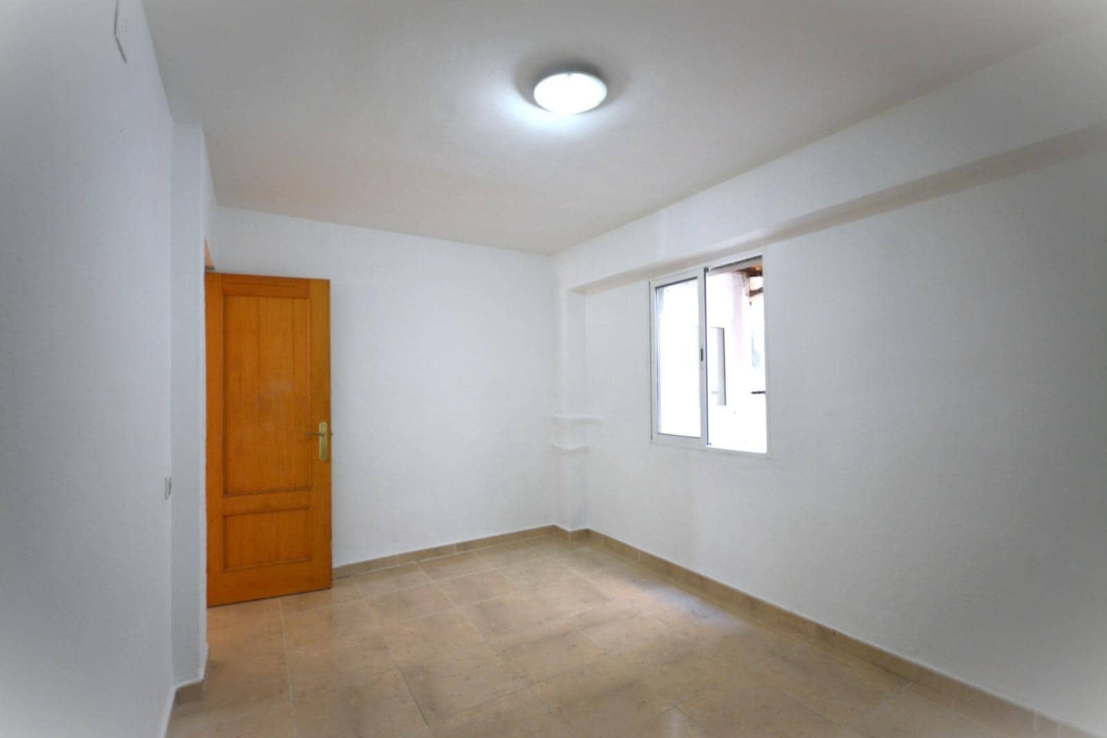 3 Zimmer Wohnung zu verkaufen in Palma de Mallorca mit Garage - 295.000 € (Ref: 9904037)