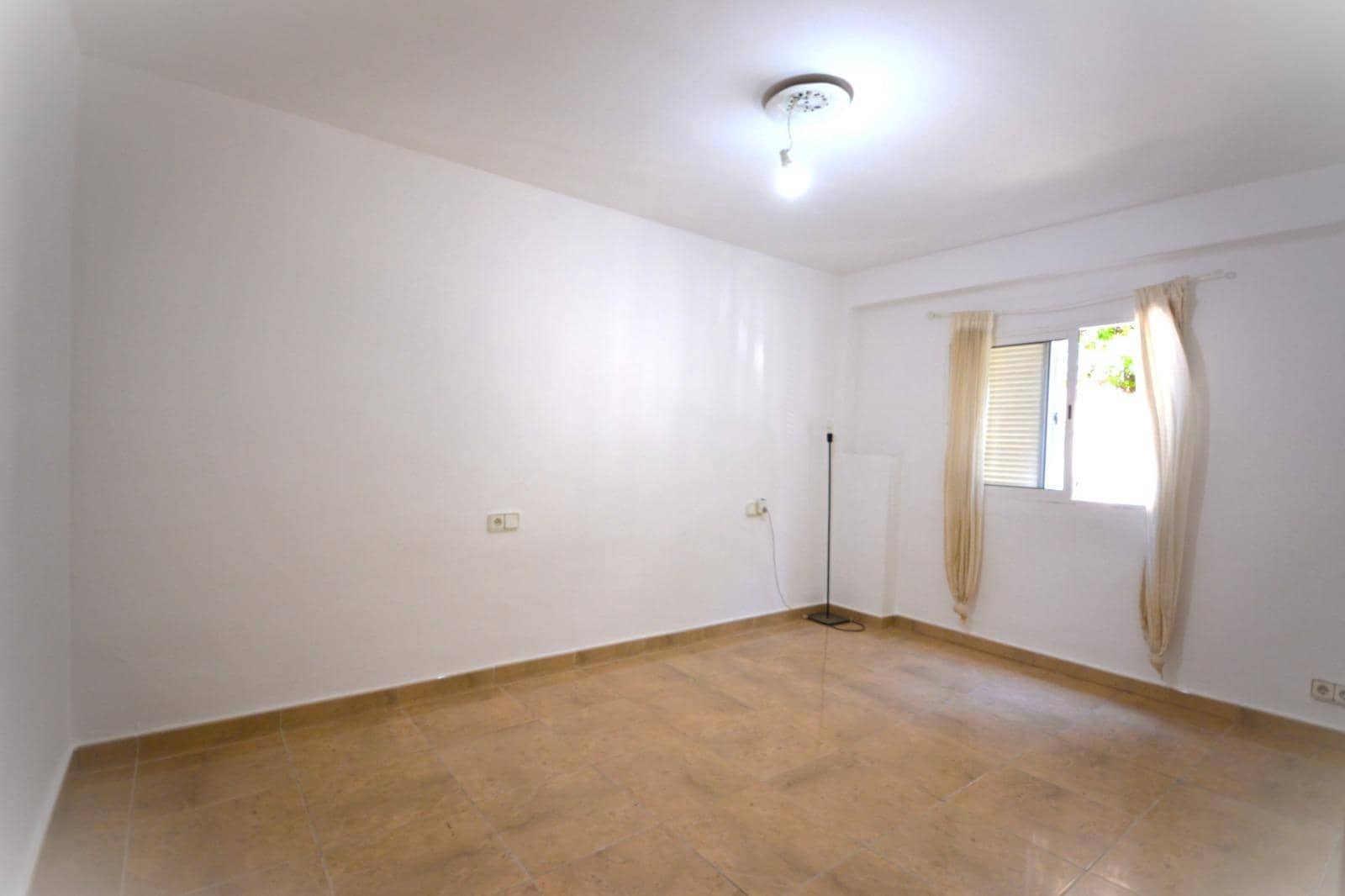 3 Zimmer Wohnung zu verkaufen in Palma de Mallorca mit Garage - 295.000 € (Ref: 9904037)