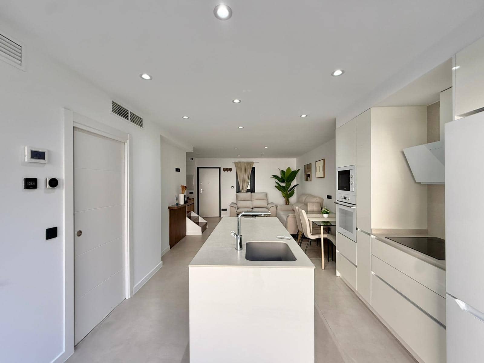 3 makuuhuone Rivitalo vuokrattavana paikassa Palma de Mallorca mukana uima-altaan - 2 900 € (Ref: 9913252)