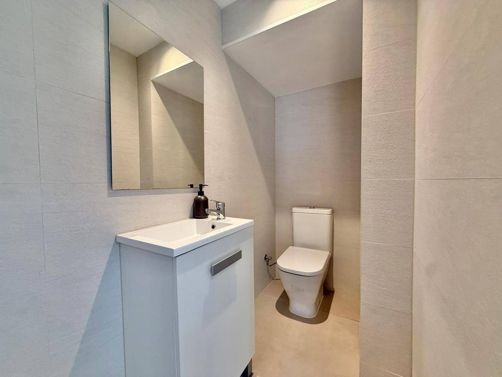 3 makuuhuone Rivitalo vuokrattavana paikassa Palma de Mallorca mukana uima-altaan - 2 900 € (Ref: 9913252)