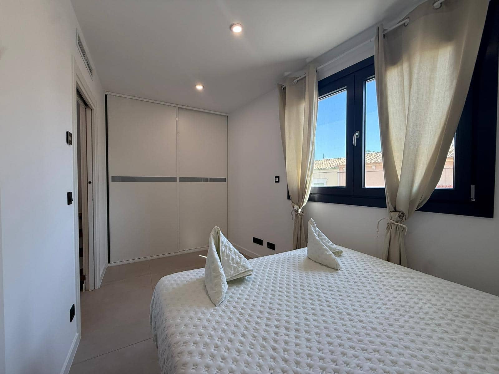 3 makuuhuone Rivitalo vuokrattavana paikassa Palma de Mallorca mukana uima-altaan - 2 900 € (Ref: 9913252)