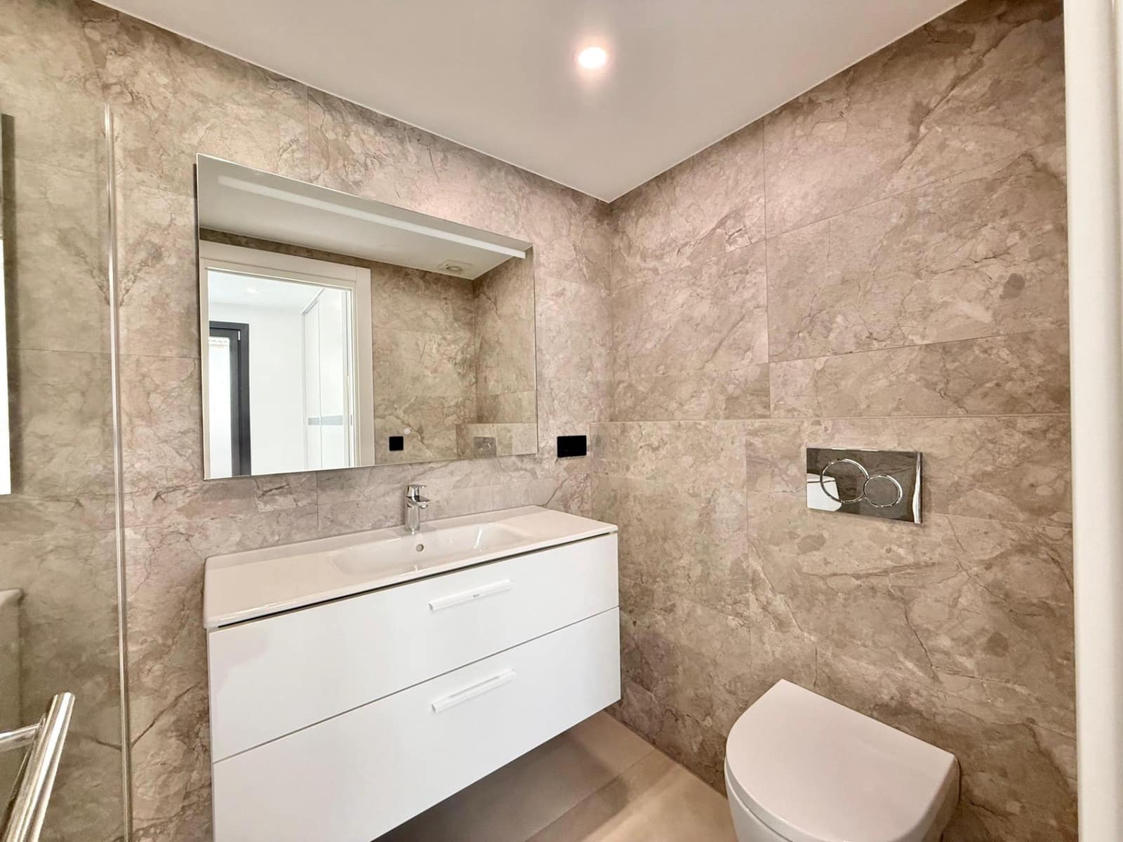 3 makuuhuone Rivitalo vuokrattavana paikassa Palma de Mallorca mukana uima-altaan - 2 900 € (Ref: 9913252)
