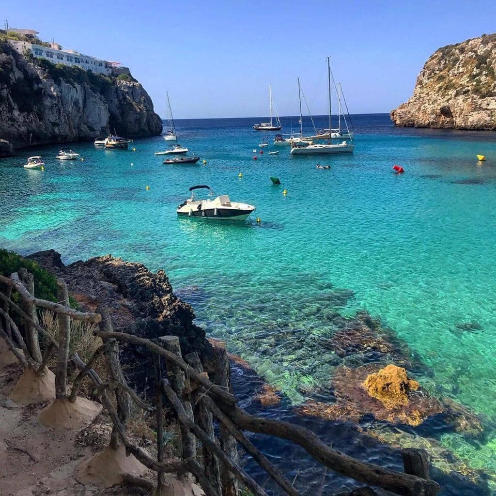 2 bedroom Apartment for sale in Cala'n Porter with pool - € 290,000 (Ref: 9922380)
