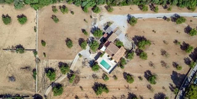 Finca/Casa Rural de 4 habitaciones en Felanitx en venta con garaje - 1.600.000 € (Ref: 9966719)