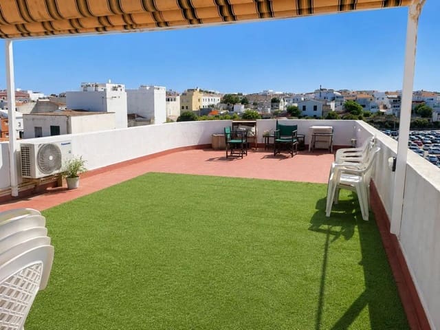 2 sovrum Lägenhet till salu i Mahón / Maó - 299 000 € (Ref: 9985038)
