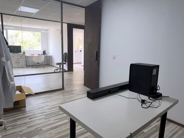 Kantoor te huur in Palma de Mallorca - € 350 (Ref: 9998872)