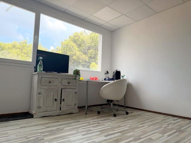 Kantoor te huur in Palma de Mallorca - € 350 (Ref: 9998872)