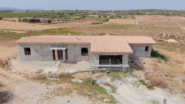 3 slaapkamer Finca/Landhuis te koop in Manacor met zwembad garage - € 950.000 (Ref: 9999969)