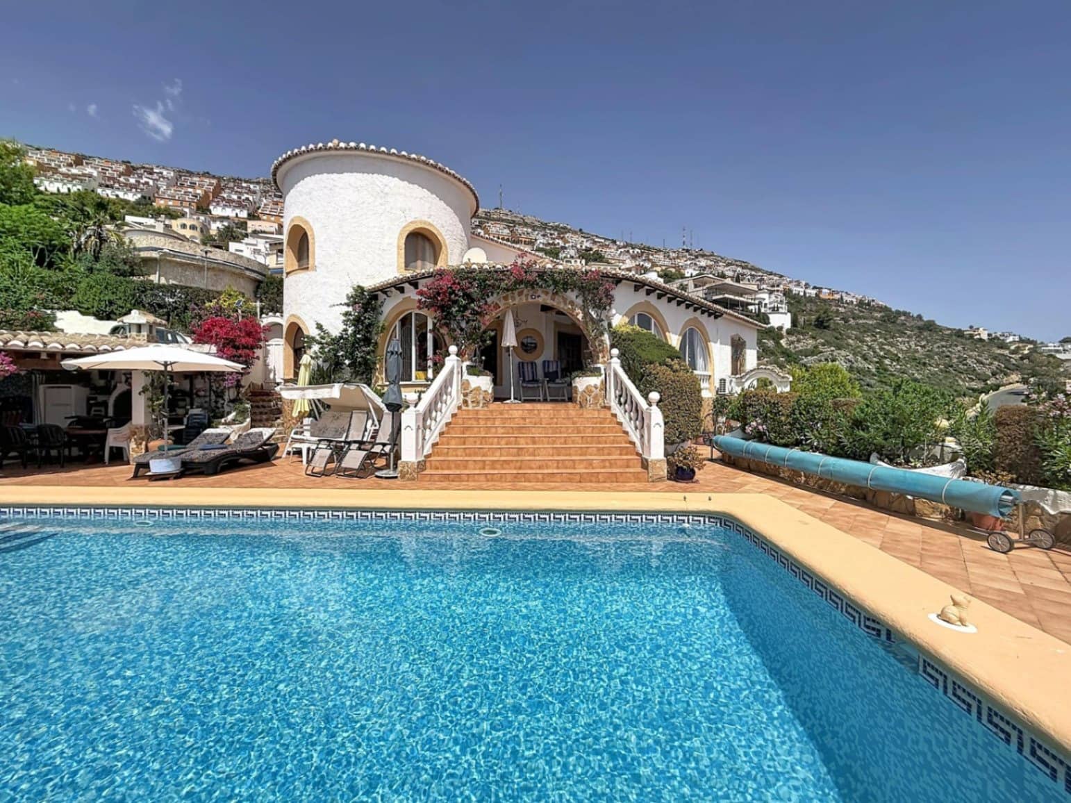 3 slaapkamer Villa te koop in Benitachell / Benitatxell met zwembad garage - € 950.000 (Ref: 10015850)