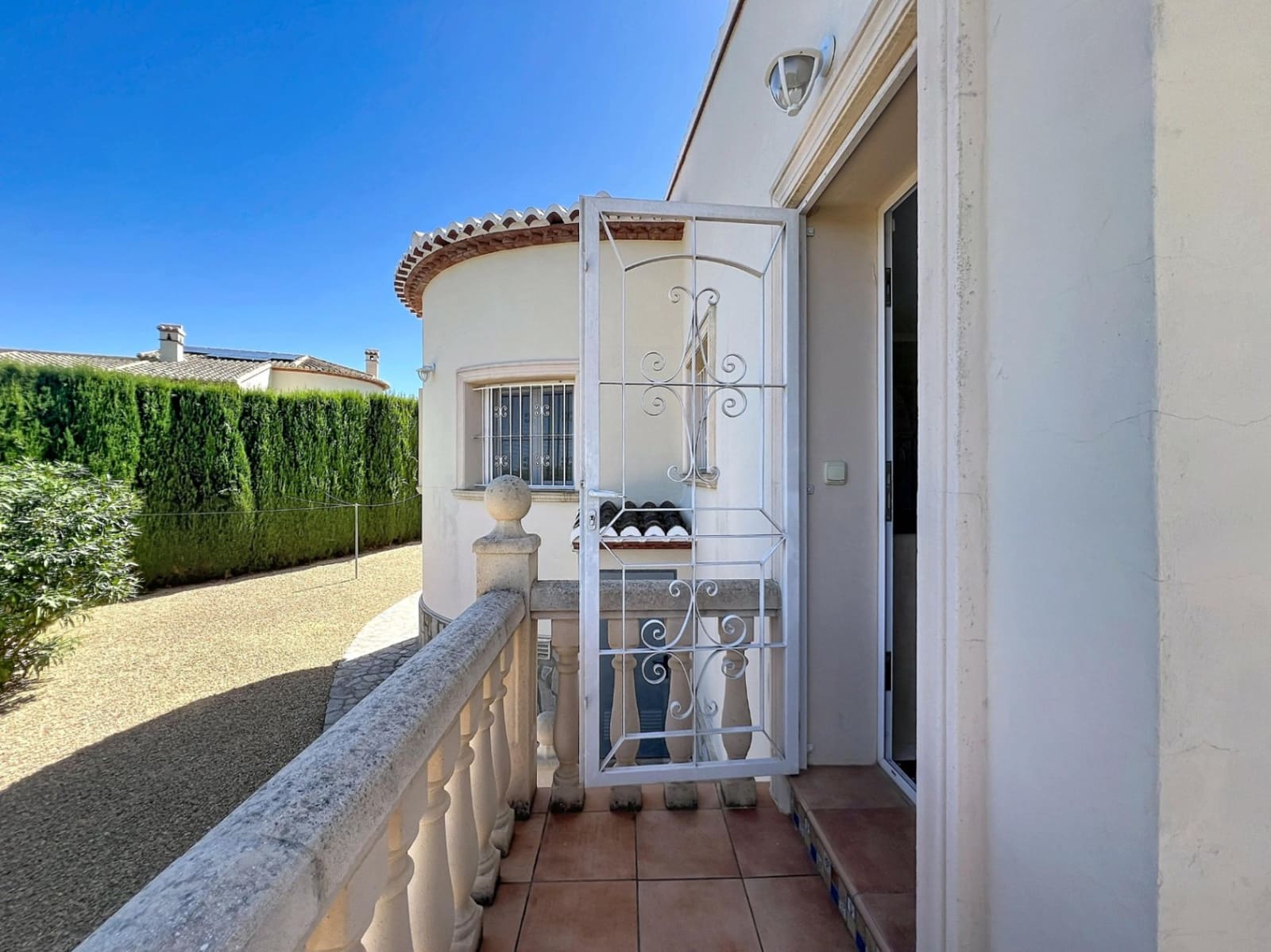 3 Zimmer Villa zu verkaufen in Benitachell / Benitatxell mit Pool Garage - 585.000 € (Ref: 10112220)
