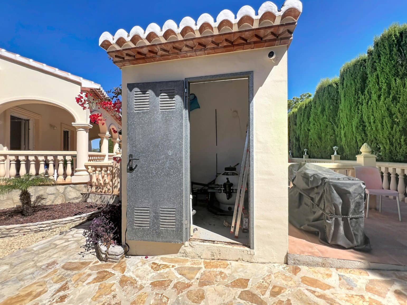 3 Zimmer Villa zu verkaufen in Benitachell / Benitatxell mit Pool Garage - 585.000 € (Ref: 10112220)
