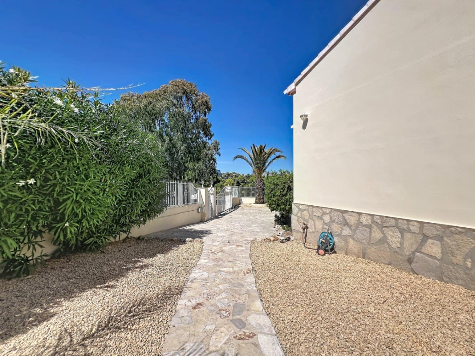 3 Zimmer Villa zu verkaufen in Benitachell / Benitatxell mit Pool Garage - 585.000 € (Ref: 10112220)