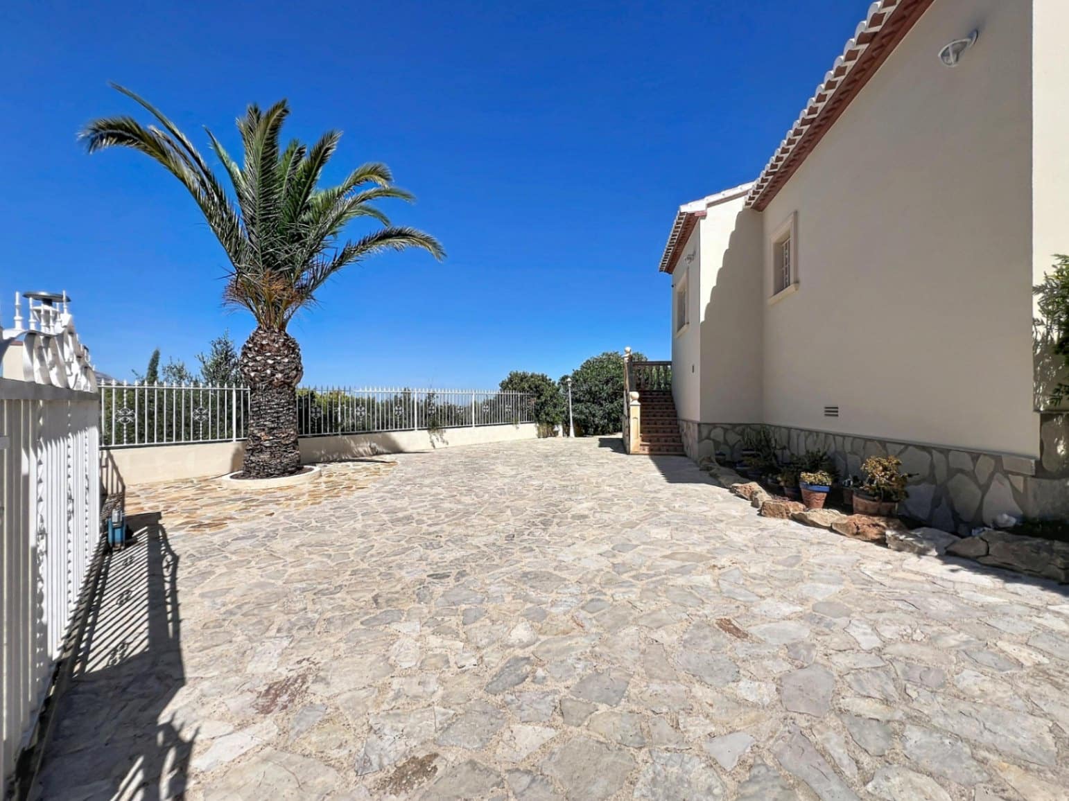 3 Zimmer Villa zu verkaufen in Benitachell / Benitatxell mit Pool Garage - 585.000 € (Ref: 10112220)