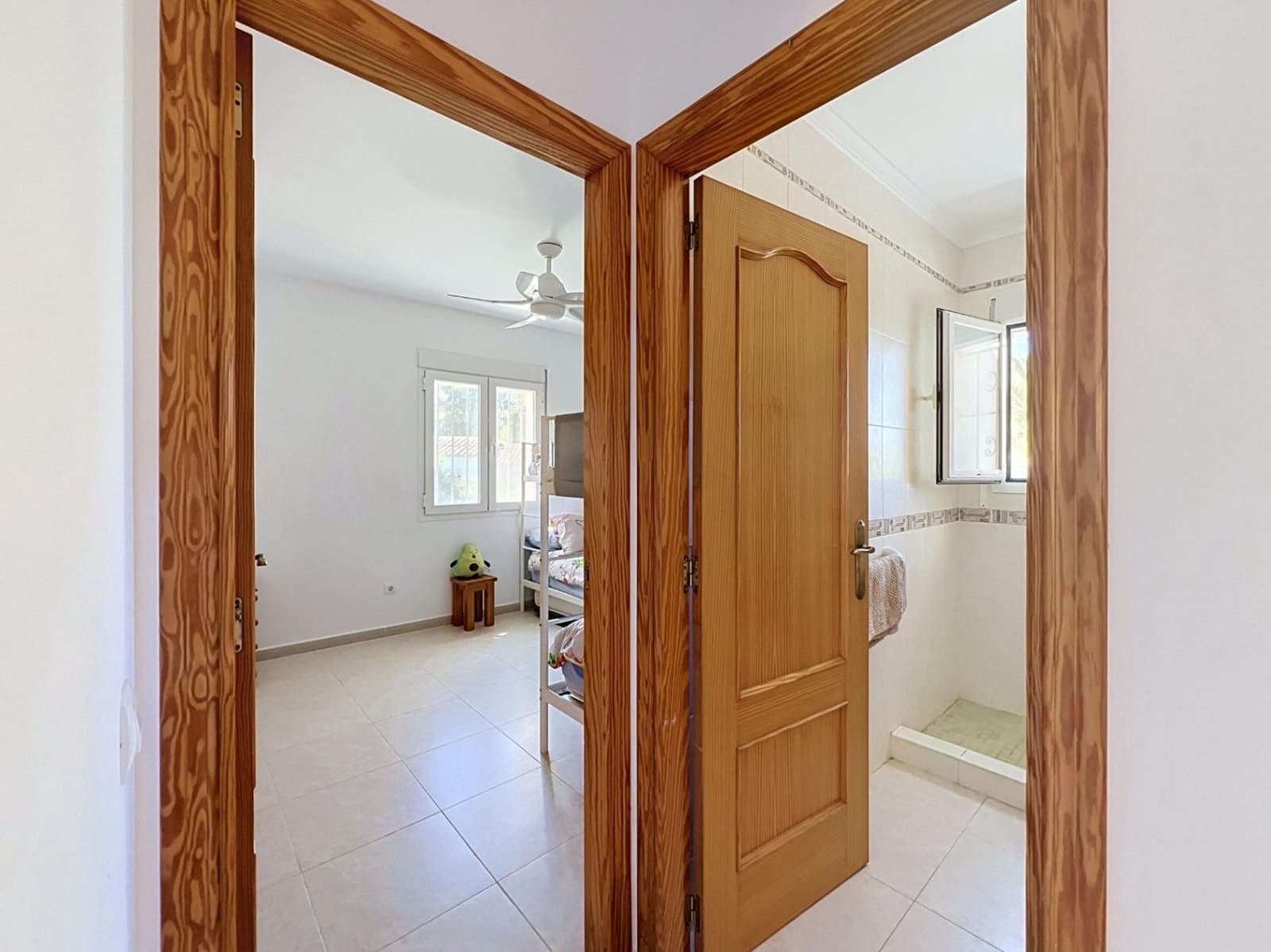 3 Zimmer Villa zu verkaufen in Benitachell / Benitatxell mit Pool Garage - 585.000 € (Ref: 10112220)