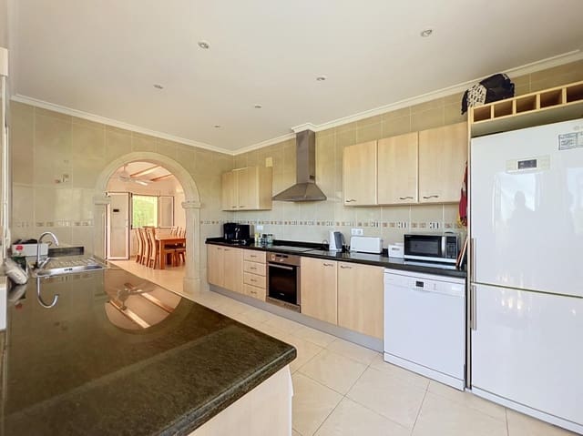 3 Zimmer Villa zu verkaufen in Cumbre del Sol, Benitachell / Benitatxell mit Pool Garage - 585.000 € (Ref: 10112220)