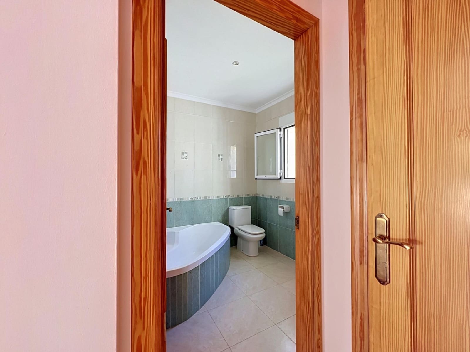 3 Zimmer Villa zu verkaufen in Benitachell / Benitatxell mit Pool Garage - 585.000 € (Ref: 10112220)