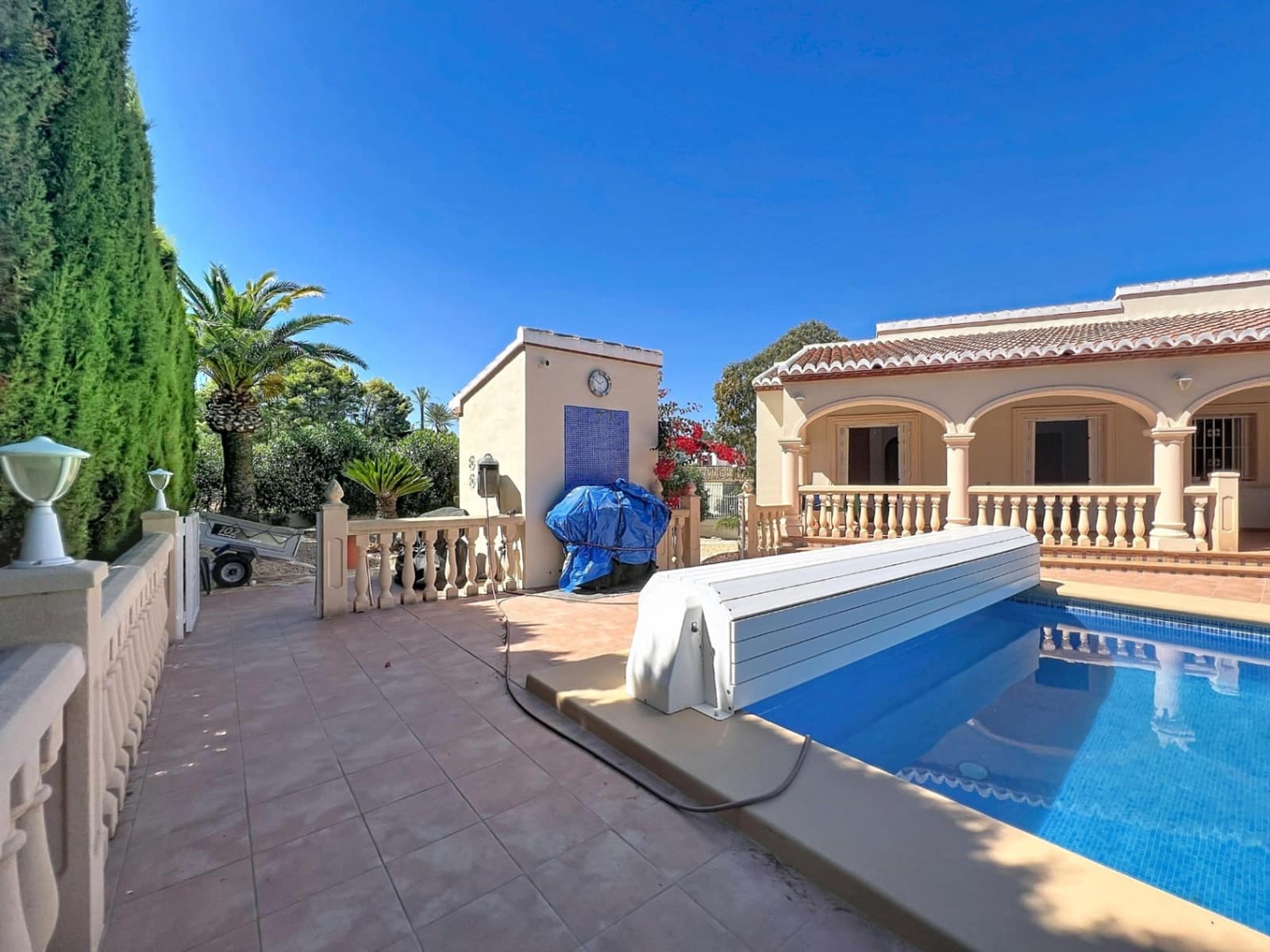 3 Zimmer Villa zu verkaufen in Benitachell / Benitatxell mit Pool Garage - 585.000 € (Ref: 10112220)