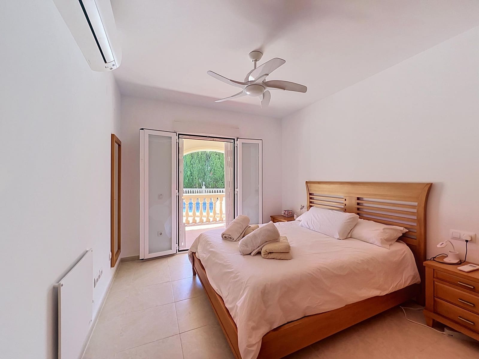 3 Zimmer Villa zu verkaufen in Benitachell / Benitatxell mit Pool Garage - 585.000 € (Ref: 10112220)