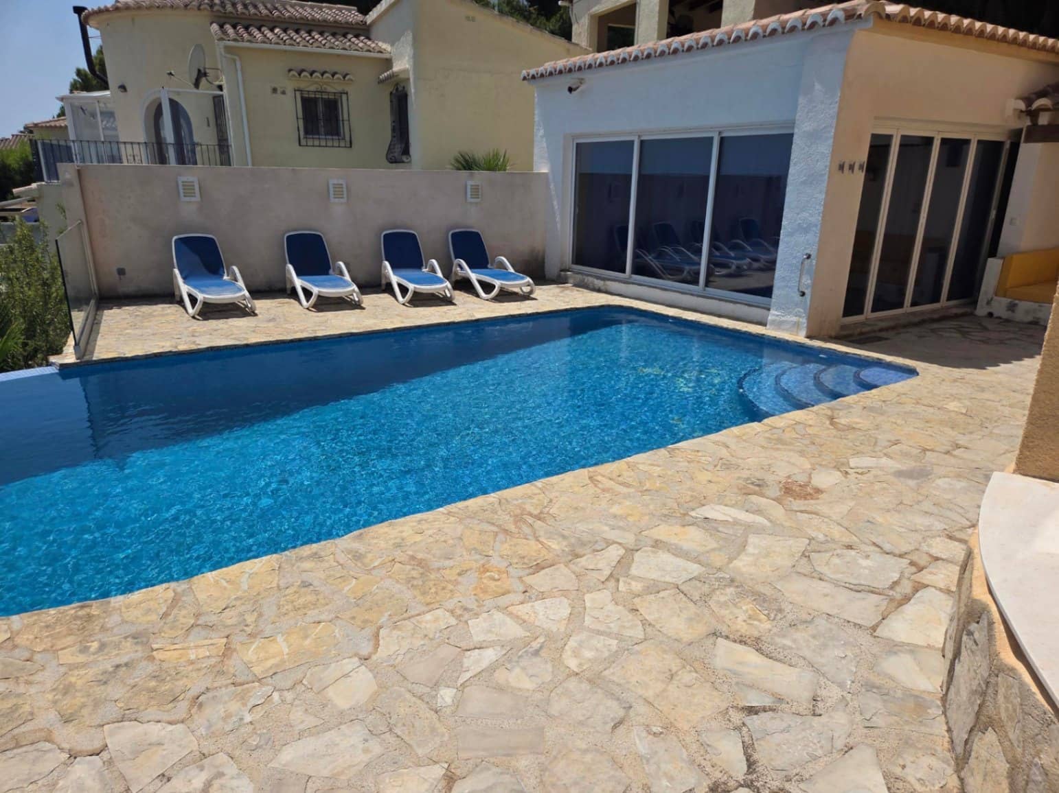 3 soveværelse Villa til salg i Benitachell / Benitatxell med swimmingpool garage - € 985.000 (Ref: 10140450)