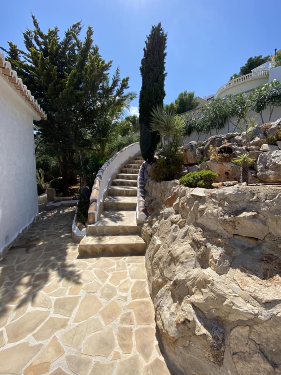 Chalet de 4 habitaciones en Benitachell / Benitatxell en venta con piscina garaje - 890.000 € (Ref: 10140451)