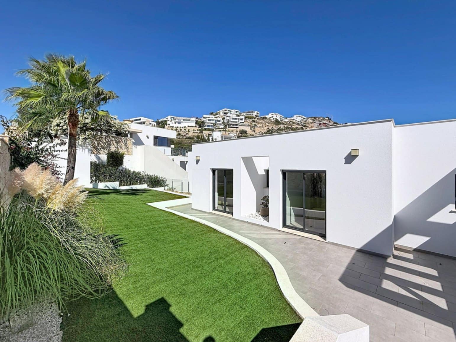 4 soveværelse Villa til salg i Benitachell / Benitatxell med swimmingpool garage - € 1.080.000 (Ref: 10153851)