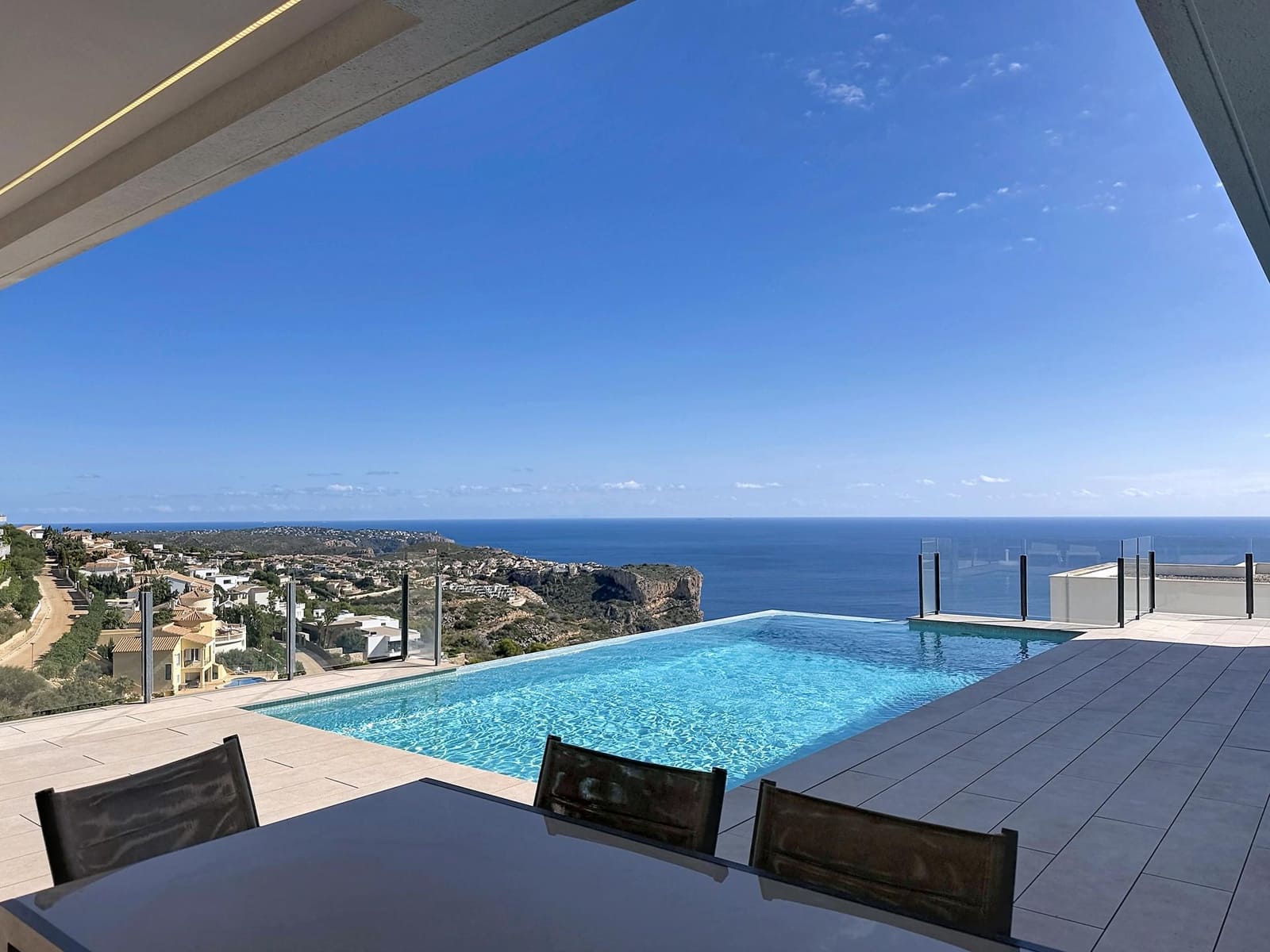 4 soveværelse Villa til salg i Benitachell / Benitatxell med swimmingpool garage - € 1.080.000 (Ref: 10153851)