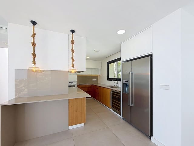 4 soveværelse Villa til salg i Cumbre del Sol, Benitachell / Benitatxell med swimmingpool garage - € 1.080.000 (Ref: 10153851)
