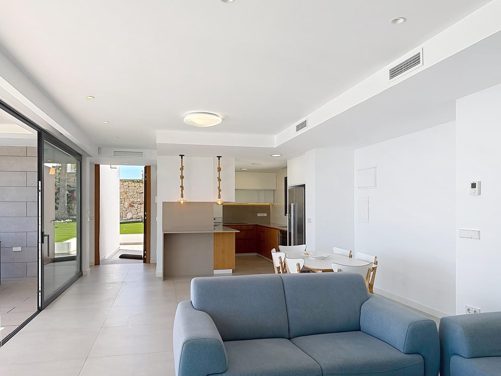 4 soveværelse Villa til salg i Benitachell / Benitatxell med swimmingpool garage - € 1.080.000 (Ref: 10153851)