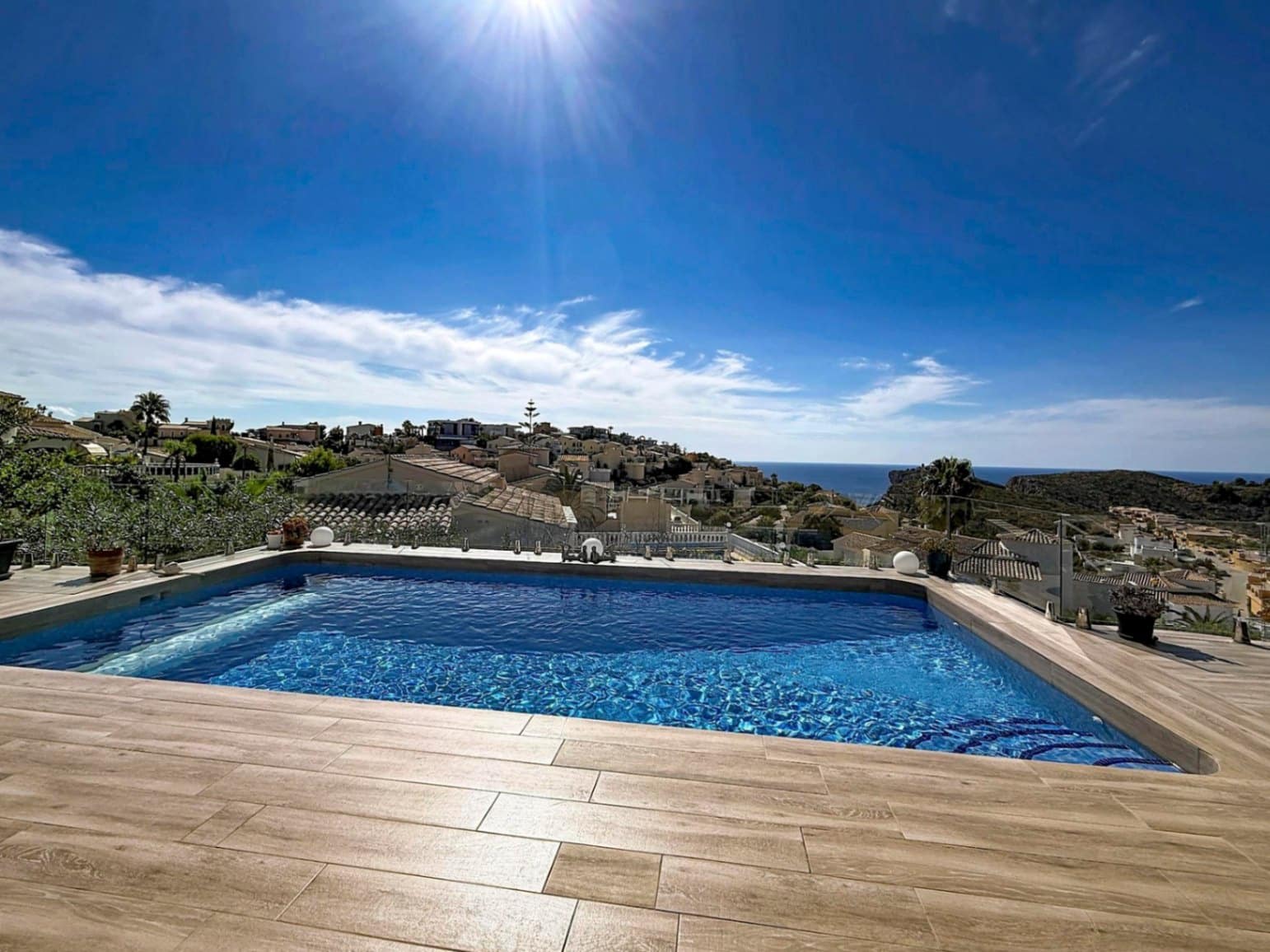 4 bedroom Villa for sale in Benitachell / Benitatxell with pool garage - € 895,000 (Ref: 10154184)