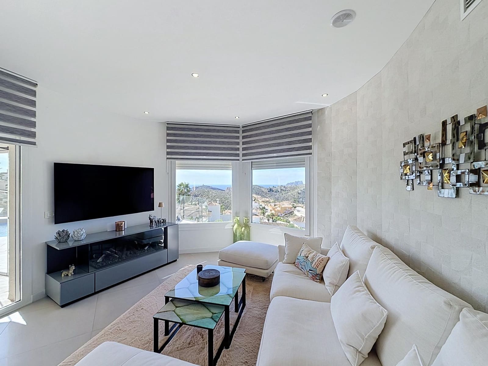 4 bedroom Villa for sale in Benitachell / Benitatxell with pool garage - € 895,000 (Ref: 10154184)