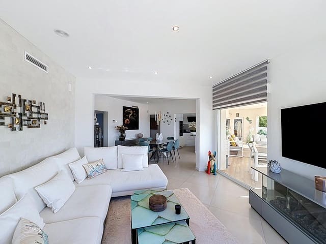 4 soverom Villa til salgs i Cumbre del Sol, Benitachell / Benitatxell med svømmebasseng garasje - € 895 000 (Ref: 10154184)
