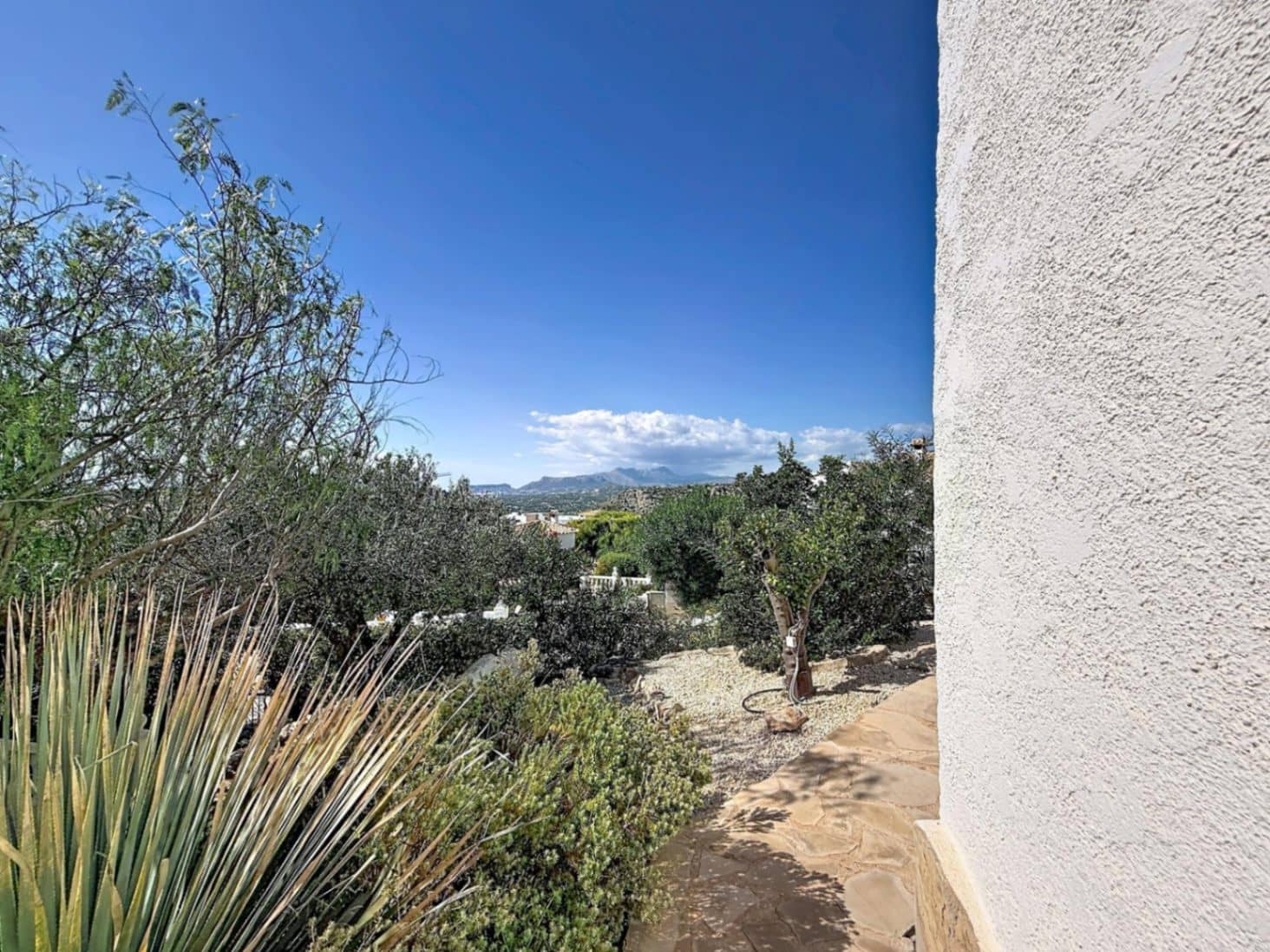 4 bedroom Villa for sale in Benitachell / Benitatxell with pool garage - € 895,000 (Ref: 10154184)
