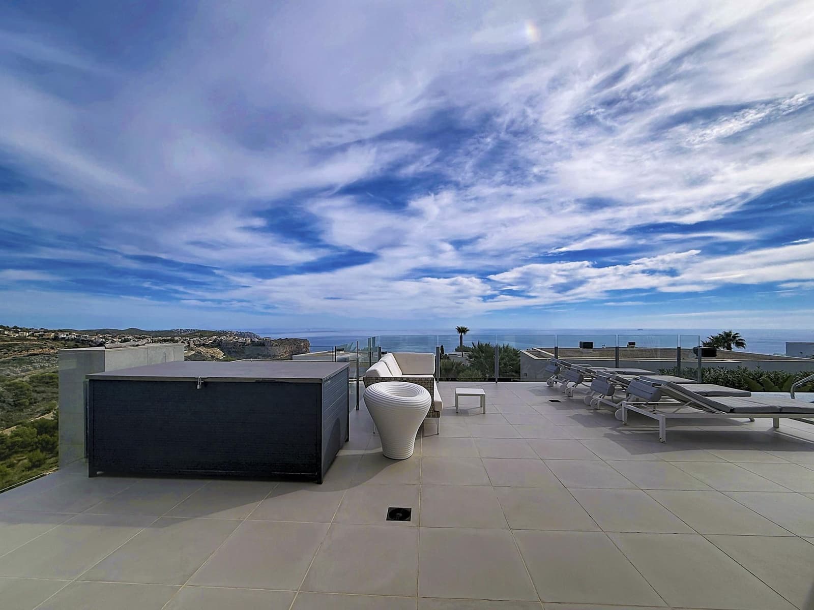 4 bedroom Villa for sale in Benitachell / Benitatxell with pool garage - € 1,695,000 (Ref: 10158497)