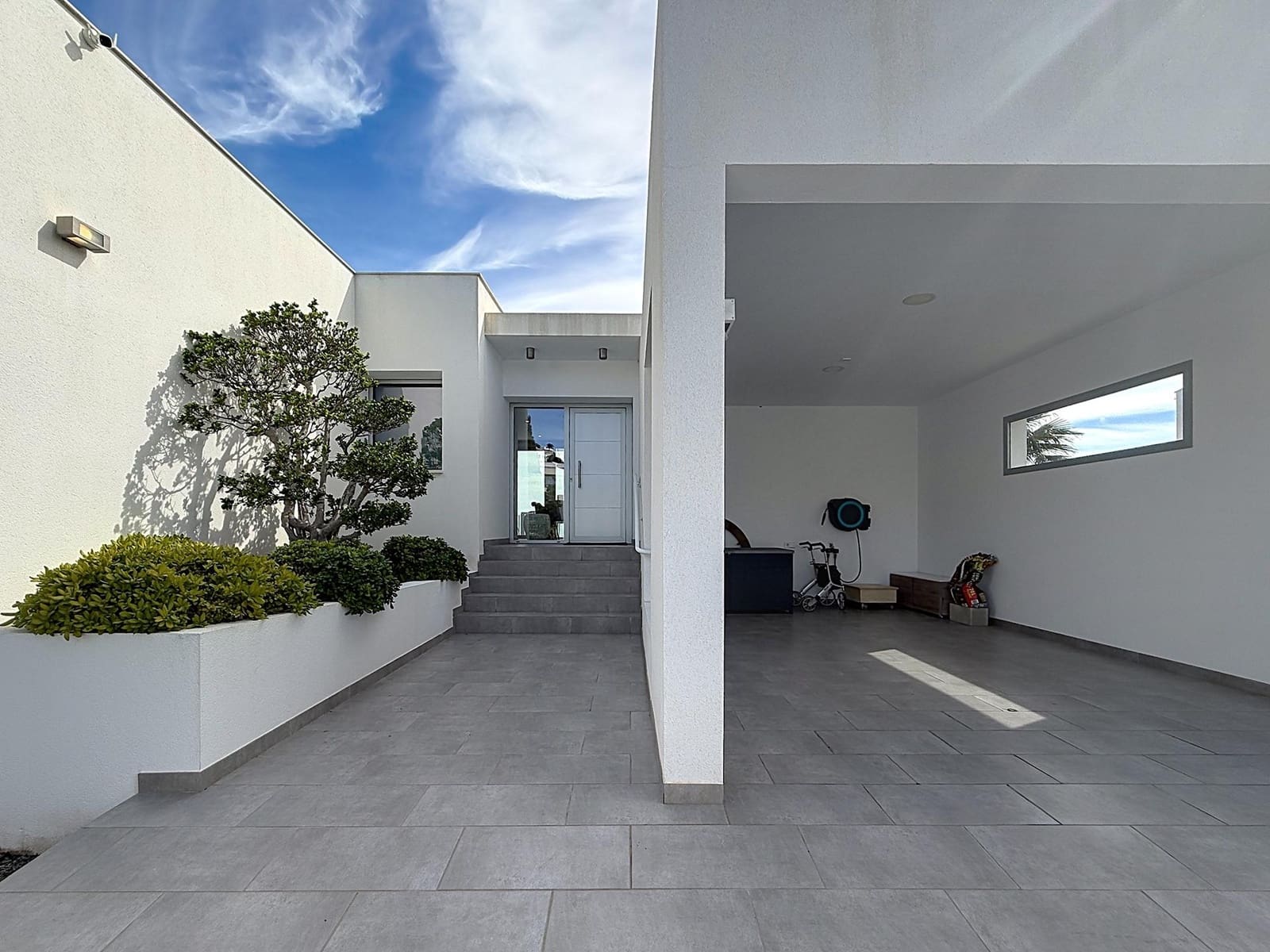 4 bedroom Villa for sale in Benitachell / Benitatxell with pool garage - € 1,695,000 (Ref: 10158497)