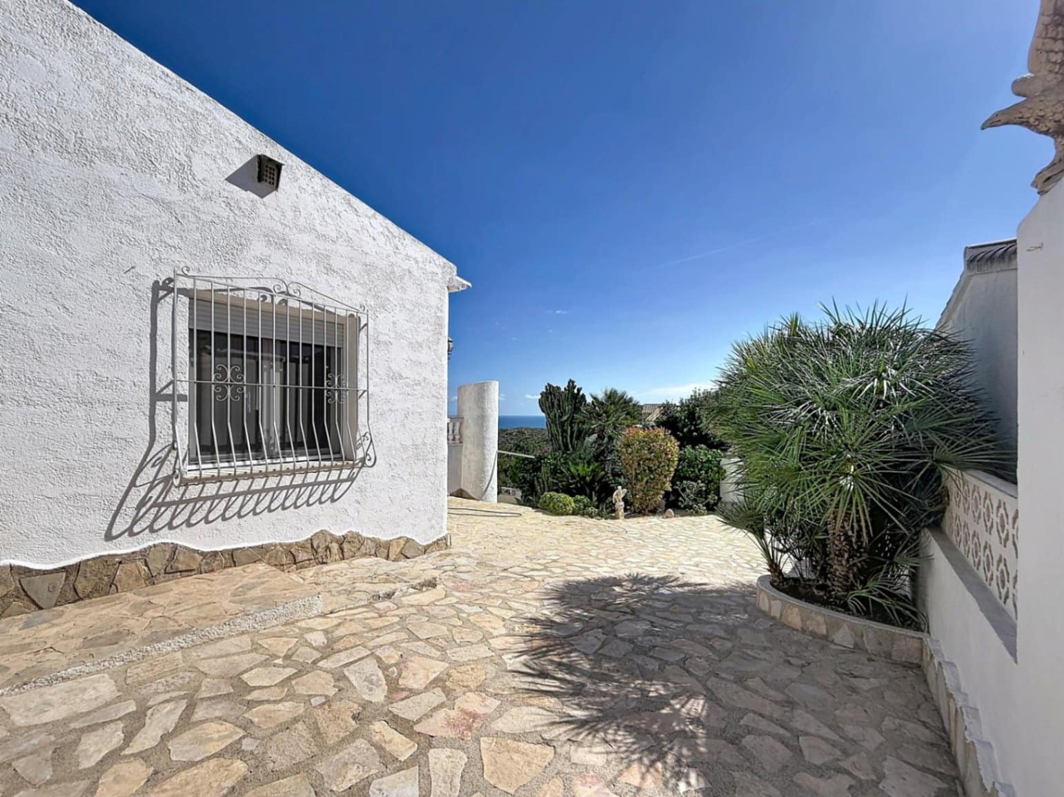 3 bedroom Villa for sale in Benitachell / Benitatxell with pool garage - € 650,000 (Ref: 10158498)