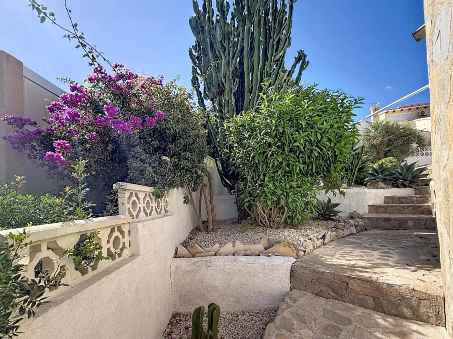 3 bedroom Villa for sale in Benitachell / Benitatxell with pool garage - € 650,000 (Ref: 10158498)