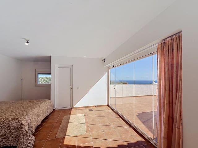 3 soveværelse Villa til salg i Cumbre del Sol, Benitachell / Benitatxell med swimmingpool garage - € 650.000 (Ref: 10158498)