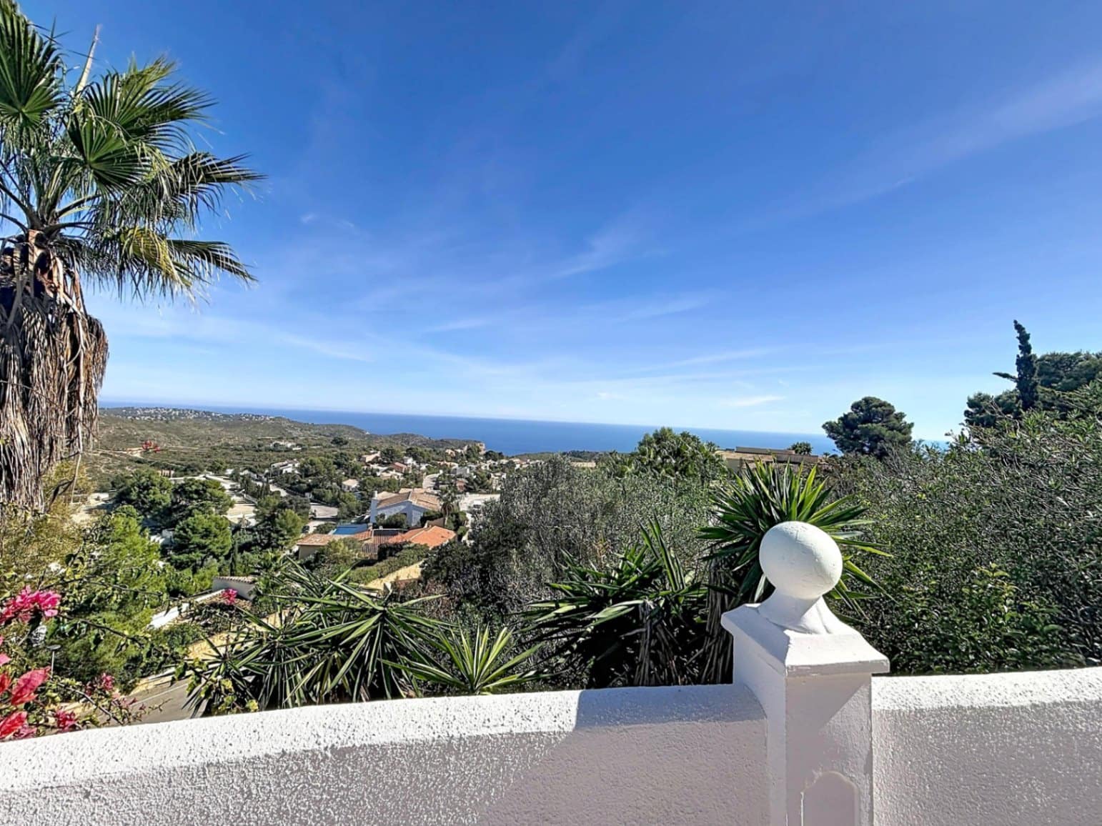 4 soveværelse Villa til salg i Benitachell / Benitatxell med swimmingpool garage - € 860.000 (Ref: 10186172)
