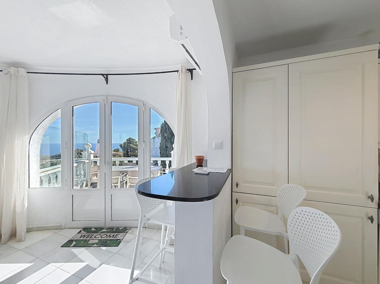 4 soveværelse Villa til salg i Benitachell / Benitatxell med swimmingpool garage - € 860.000 (Ref: 10186172)