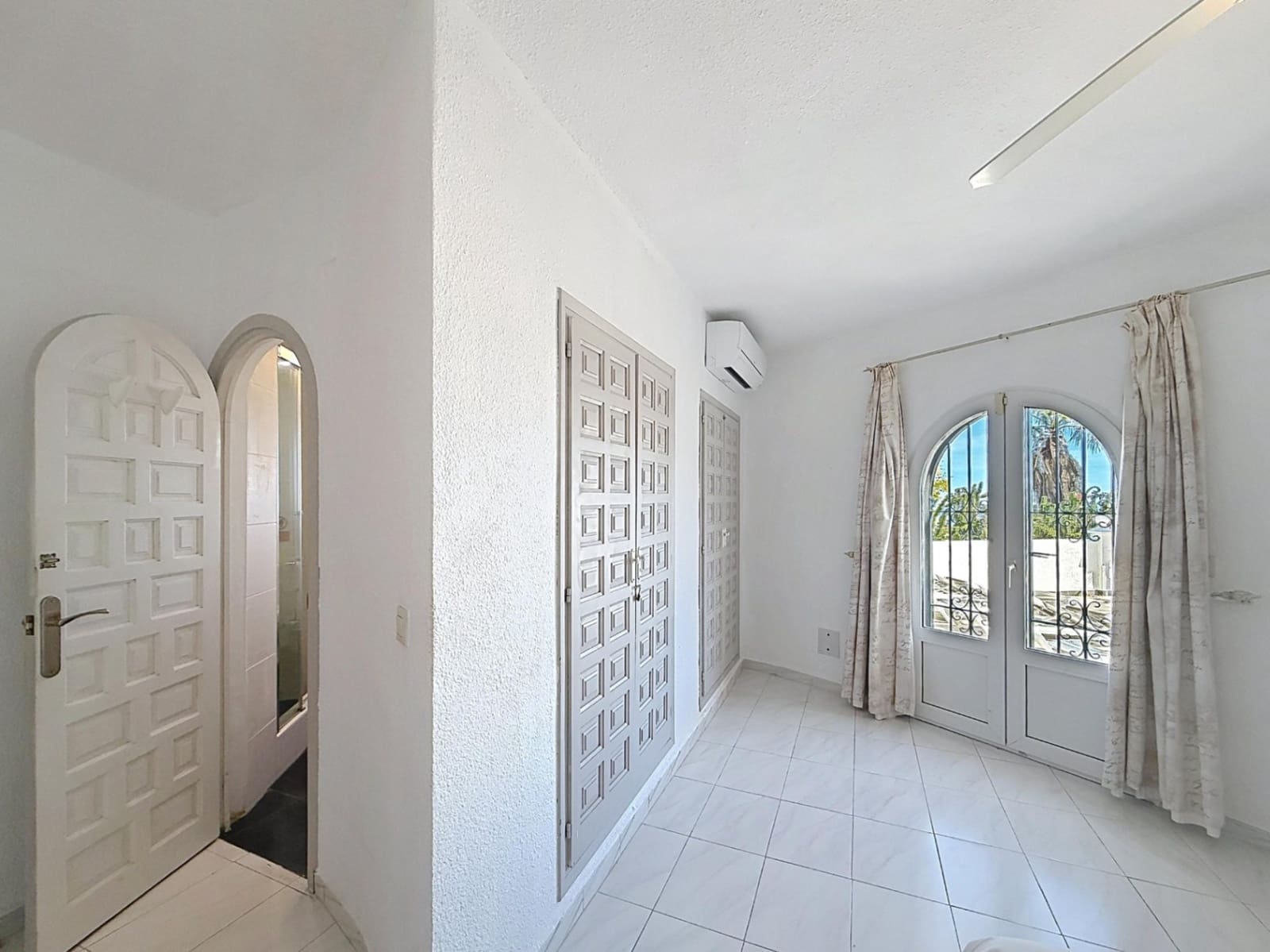 4 soveværelse Villa til salg i Benitachell / Benitatxell med swimmingpool garage - € 860.000 (Ref: 10186172)