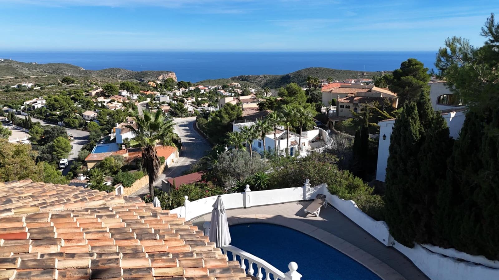 4 soveværelse Villa til salg i Benitachell / Benitatxell med swimmingpool garage - € 860.000 (Ref: 10186172)