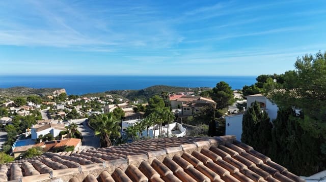 4 bedroom Villa for sale in Cumbre del Sol, Benitachell / Benitatxell with pool garage - € 860,000 (Ref: 10186172)