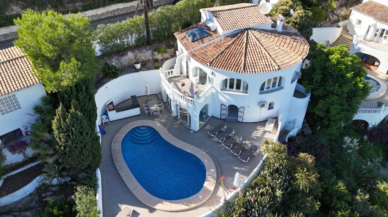 4 soveværelse Villa til salg i Benitachell / Benitatxell med swimmingpool garage - € 860.000 (Ref: 10186172)