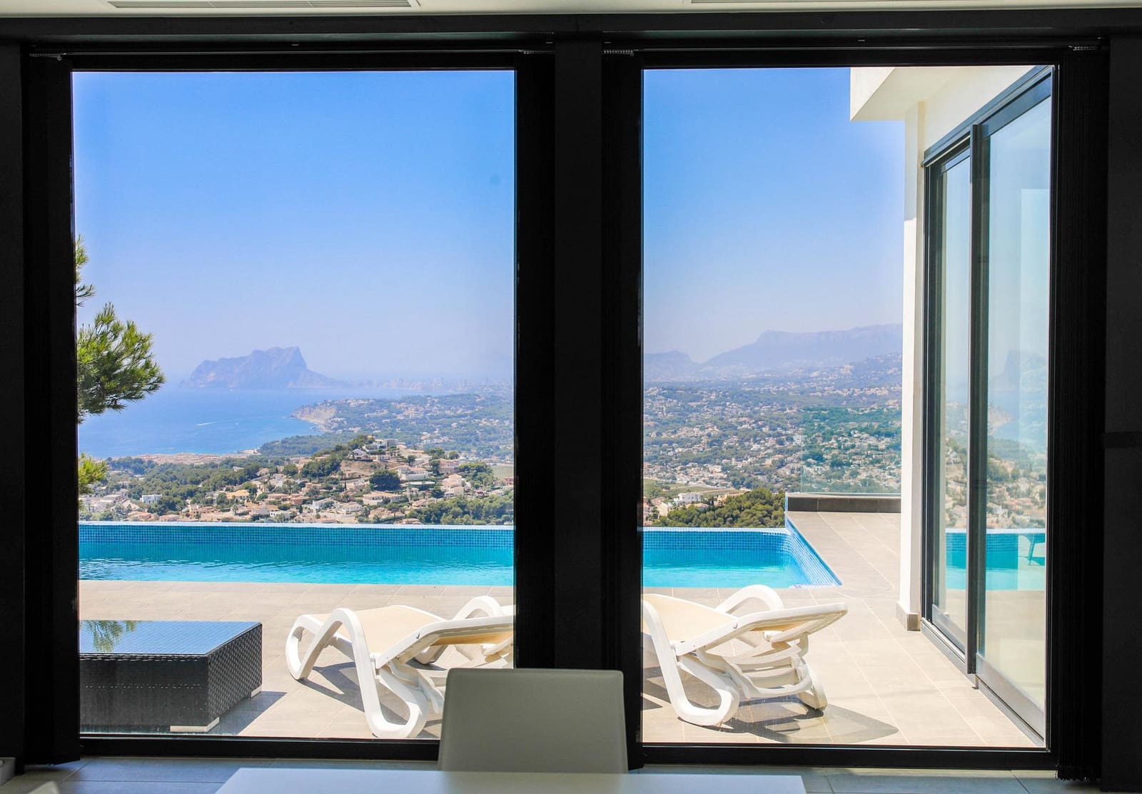 3 sypialnia Willa na sprzedaż w Benitachell / Benitatxell z basenem garażem - 1 430 000 € (Ref: 6279703)