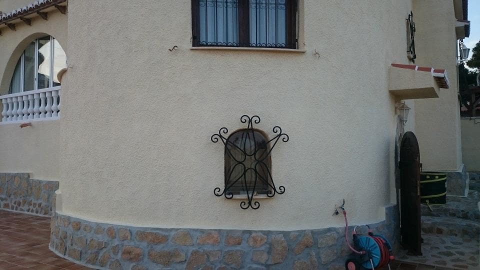 4 quarto Moradia para venda em Benitachell / Benitatxell com piscina garagem - 585 000 € (Ref: 7359703)