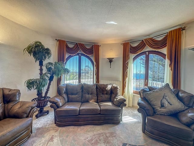 4 soverom Villa til salgs i Cumbre del Sol, Benitachell / Benitatxell med svømmebasseng garasje - € 529 000 (Ref: 7862568)