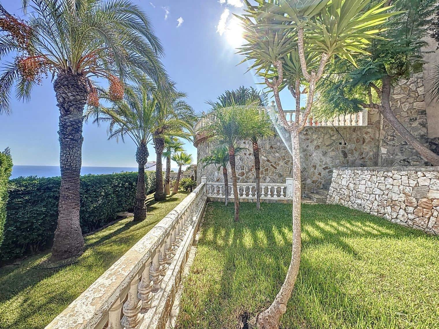 4 soverom Villa til salgs i Benitachell / Benitatxell med svømmebasseng garasje - € 529 000 (Ref: 7862568)